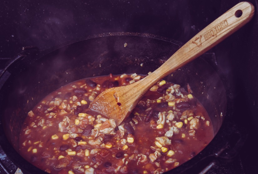 Chili con Pollo im Dutch Oven