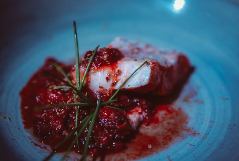 Kabeljau im Chorizo - Tomaten- Sud