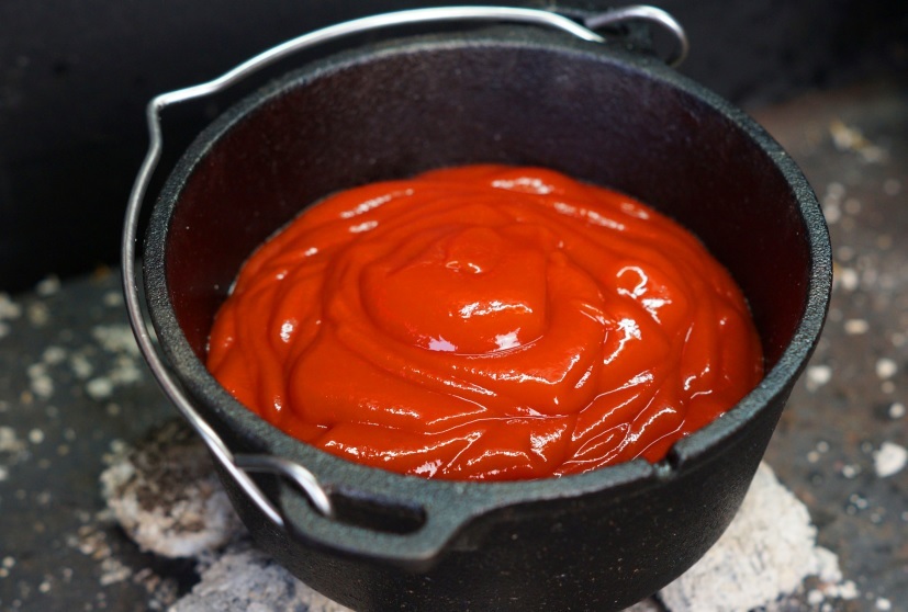 Ketchup im Dutch Oven