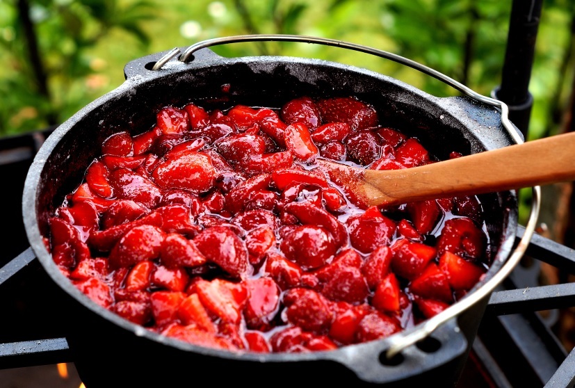 Fertige Marmelade aus dem Dutch Oven