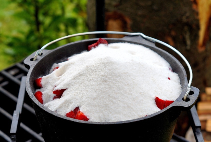 Erdbeeren mit Zucker