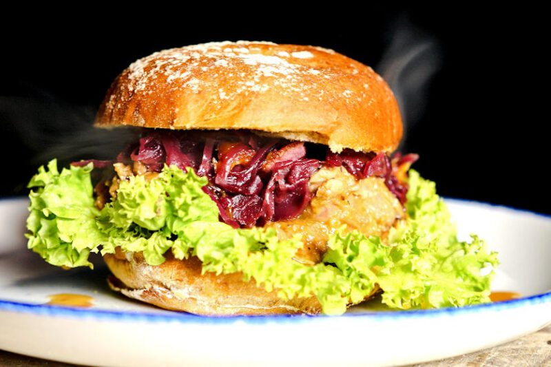 Der Pulled Duck Burger