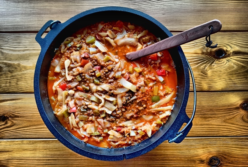 Kohlsuppe im Dutch Oven