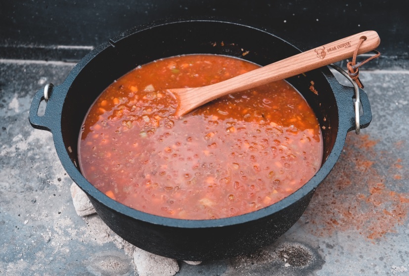 Suppe im Dutch Oven