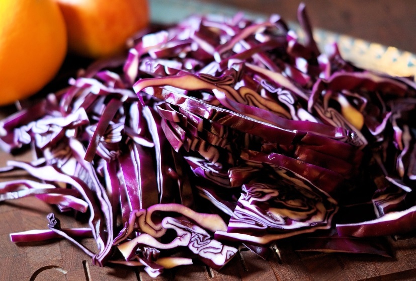 Geschnittener Rotkohl