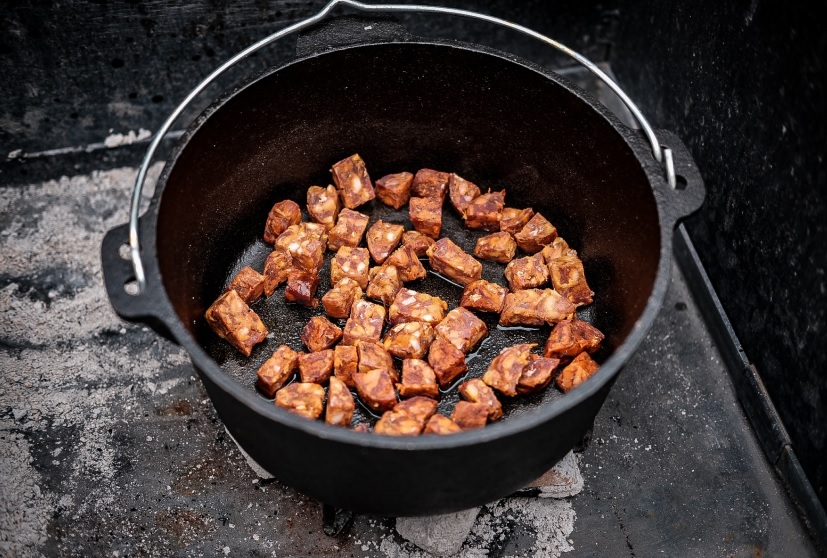 Anbraten im Dutch Oven