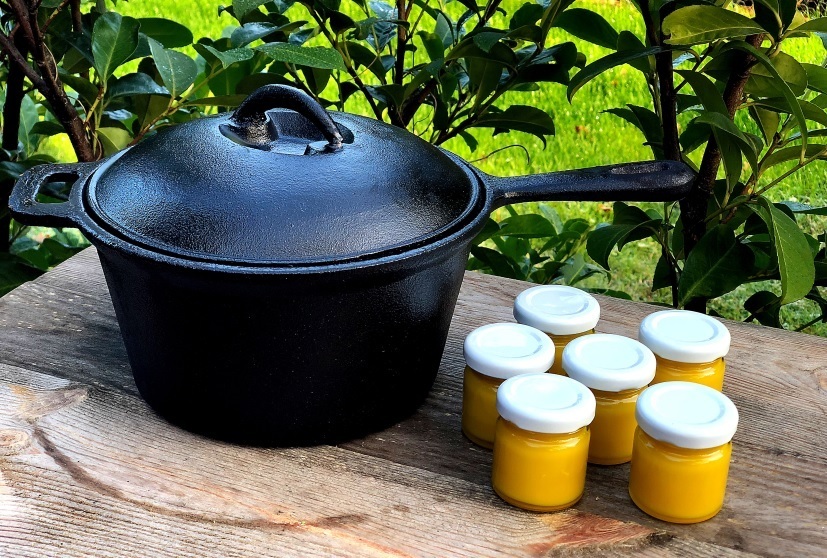 Dutch Oven Pflege und Zubehör